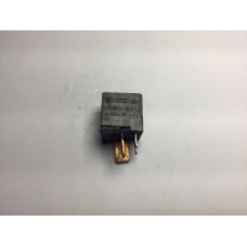 Volkswagen Audi Seat Skoda Yakıt Pompa Rölesi 191906383C