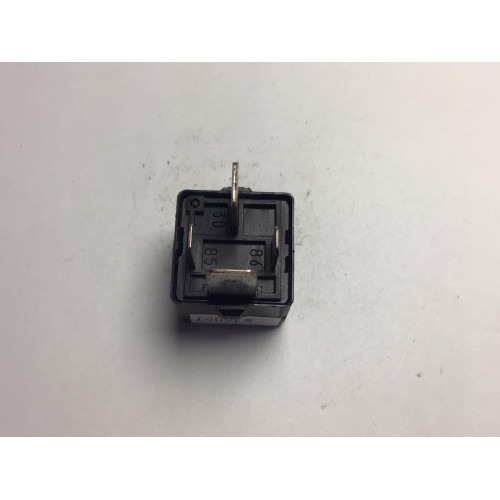 Volkswagen Audi 460 Siyah Röle V23134-J52-X430 1K0951253A
