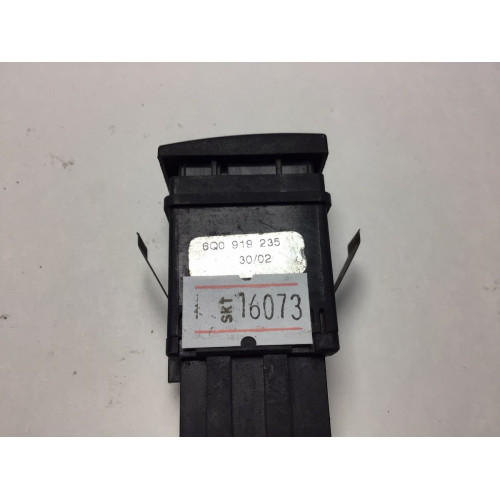 Volkswagen Polo Airbag Düğmesi 6Q0919235B
