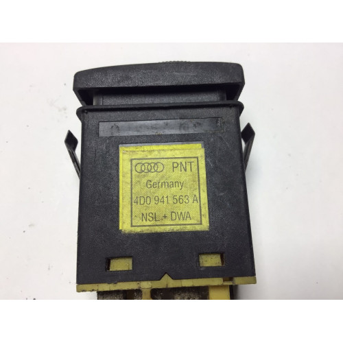 Audi A4 Arka Sis Farı Anahtarı 4D0941563A