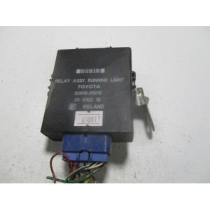 Toyota Carina Işık Rölesi 82810-05010 
