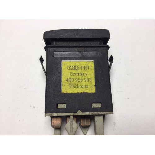 Audi A8 Arka Perde Düğmesi 4D0959903