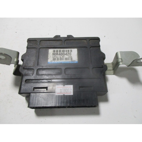 Mitsubishi Pajero Şanzıman Modülü MR400420 X2T34172