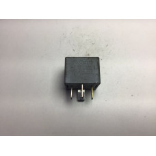 Volkswagen Audi Skoda Röle 141951253B 20240072