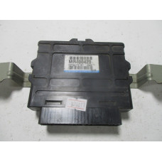 Mitsubishi Pajero Şanzıman Modülü MR400420 X2T34172