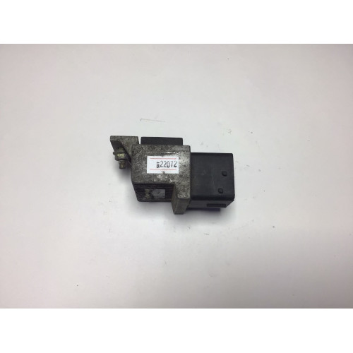 Citroen Xsara C4 C5 Renault Megane 2 Kızdırma Bujisi Rölesi 9640469680