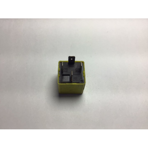 Land Rover Sarı Röle V23134-B52-X127 YWB10012