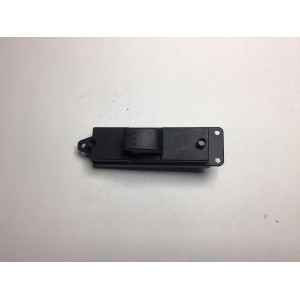 Mazda 3 Tekli Cam Düğmesi