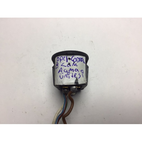 Opel Corsa B Cam Açma Düğmesi