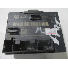 Audi A4 A5 Q5  Kapı Kontrol Beyni 8K0959795F