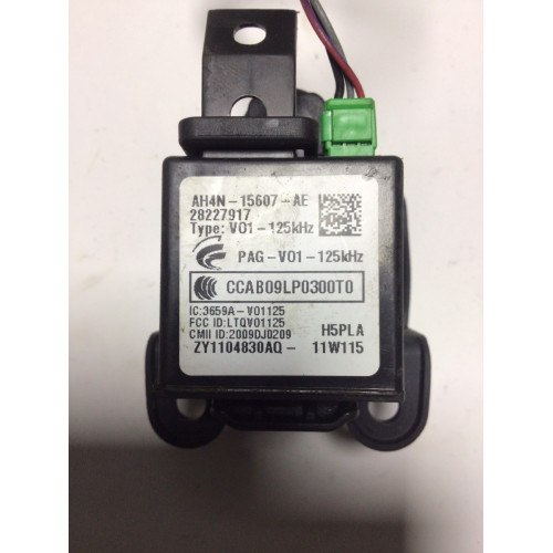 Jaguar F tipi Anahtarsız Çalıştırma Uzaktan Kumanda Modülü AH4N-15607-AE 