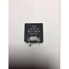 Volkswagen Audi Seat Skoda Röle 4A0907440