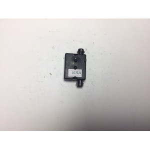 BMW 3 Serisi F30 Anten Amplifikatörü SY923146602 10859410