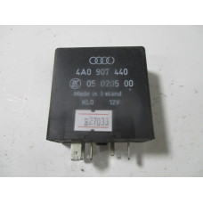 Volkswagen Audi Seat Skoda Röle 4A0907440