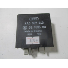 Volkswagen Audi Seat Skoda Röle 4A0907440