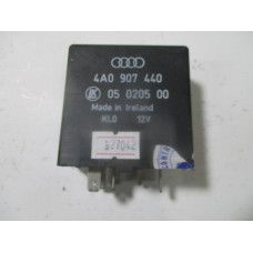 Volkswagen Audi Seat Skoda Röle 4A0907440