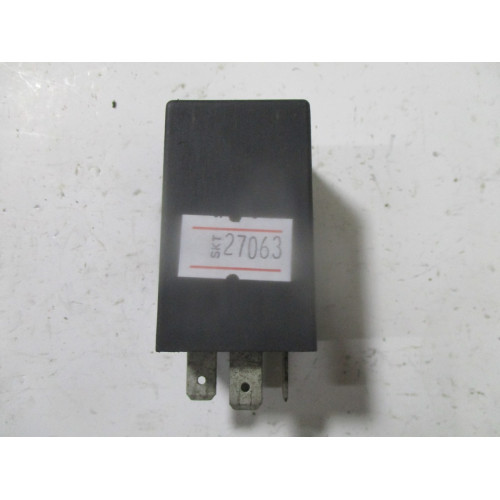 Volkswagen Audi Seat Skoda Röle 4D0907131