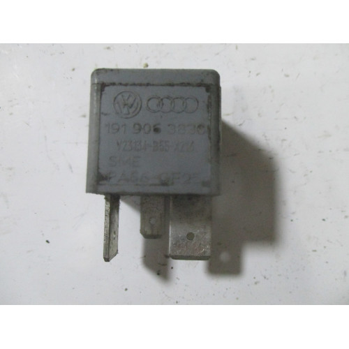 Volkswagen Audi Seat Skoda Yakıt Pompa Rölesi 191906383C