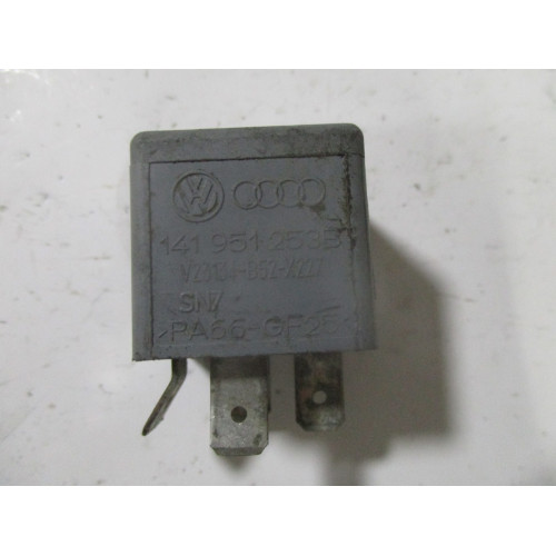 Volkswagen Audi Seat Skoda Röle 141951253B