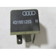 Volkswagen Audi Seat Skoda Röle 431951253H