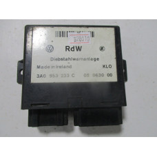 Volkswagen Merkezi Kilit Kontrol Modülü 3A0953233C 05063000