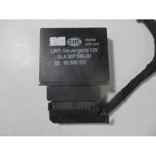 Opel Omega Far Kontrol Modülü 5LA007595-00