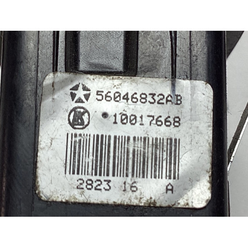 Chrysler 300C Dodge Ram Cam Açma Kapatma Düğmesi 56046832AB
