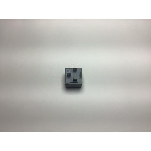 Volkswagen Audi Skoda Röle 141951253B 20240072
