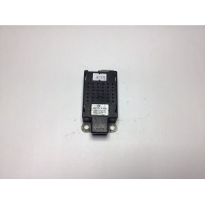 Volkswagen Golf Anten Amplifikatör Beyni 5M0035570B 7617310031