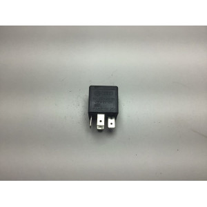 Volkswagen Audi Seat Skoda Çok Amaçlı Röle 141951253B V23134-B52-X227