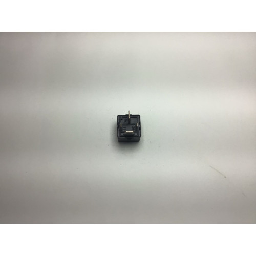 Volkswagen Audi 460 Siyah Röle V23134-J52-X430 1K0951253A