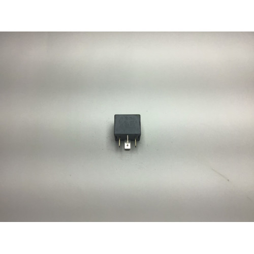 Volkswagen Audi Skoda Röle 141951253B 20240072