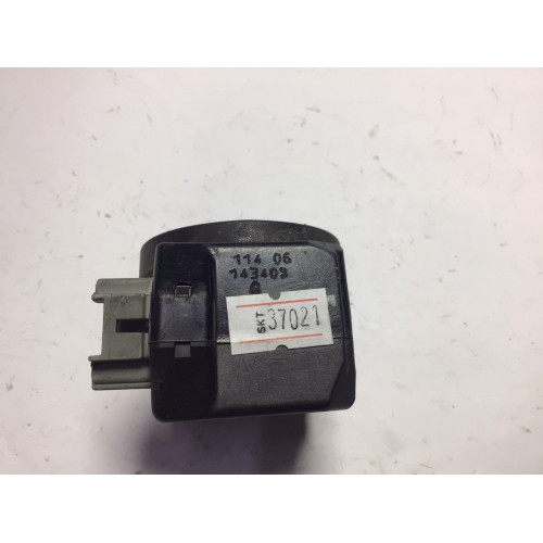 Renault Kontak Anahtarı 7700353007 353007H 