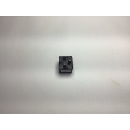Ford Röle V23136-B1-X66 5M5T14B192CA
