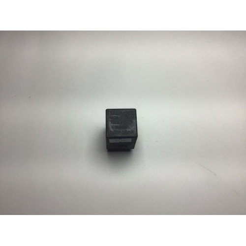 Opel Astra F Vectra A Corsa Silgi Zamanlama Rölesi 90069864