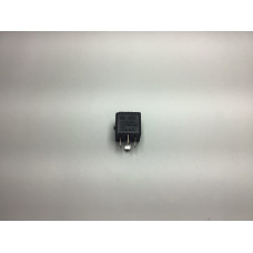 Volkswagen Golf Audi Seat Ibiza Leon Çok Amaçlı  Röle V23136-B0006-X080 4H0851253A