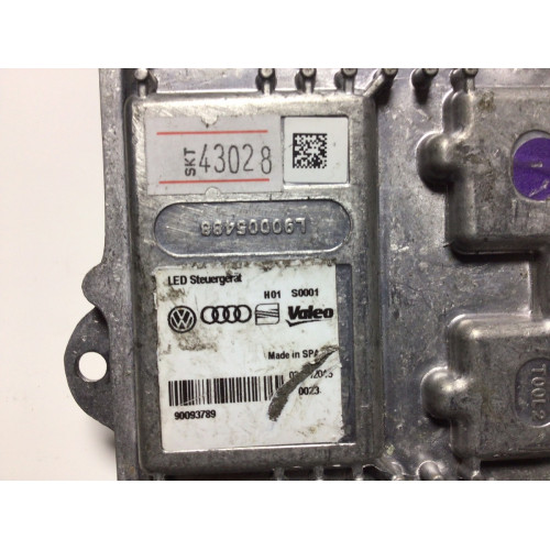 Seat Leon Led Far Beyni 5F0941472