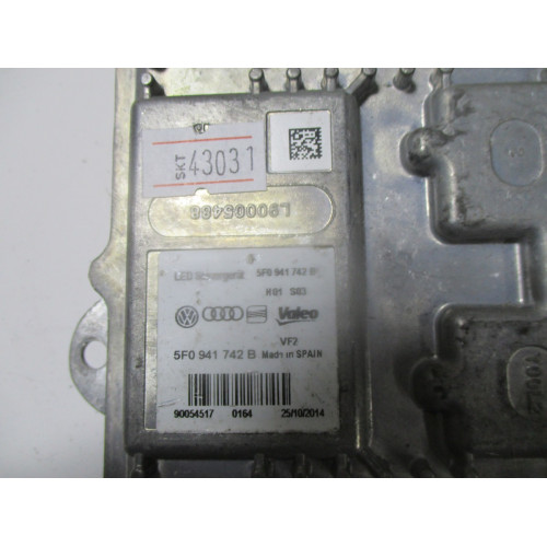 Seat Leon Led Far Beyni 5F0941742B
