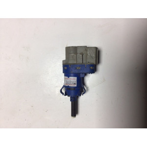 Ford Mazda Volvo Fren Lambası Anahtarı 8T4T-9G854-AA