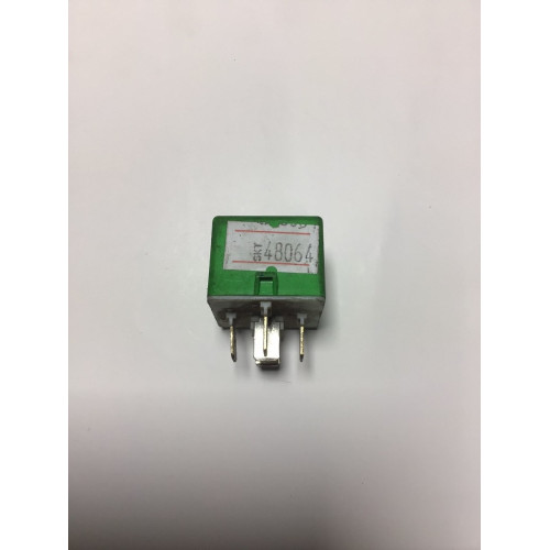 Peugeot 106 206 306 406 806 807 Yeşil Röle 12V 35A 03531