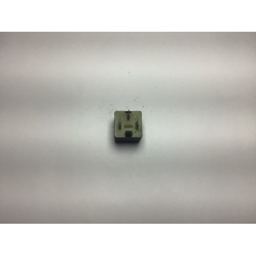Volkswagen Audi Seat Skoda Çok Amaçlı Röle 141951253B