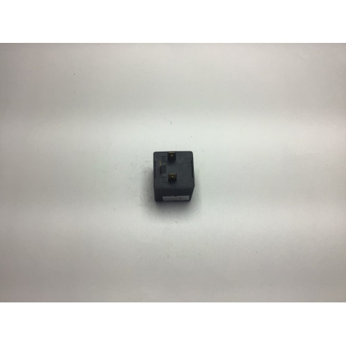 Volkswagen Golf Polo Skoda Flaşör Rölesi 111953227D