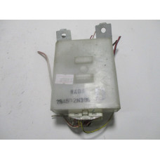 Nissan Almera 1.4 Merkezi Kilit Sistemi 284502N300