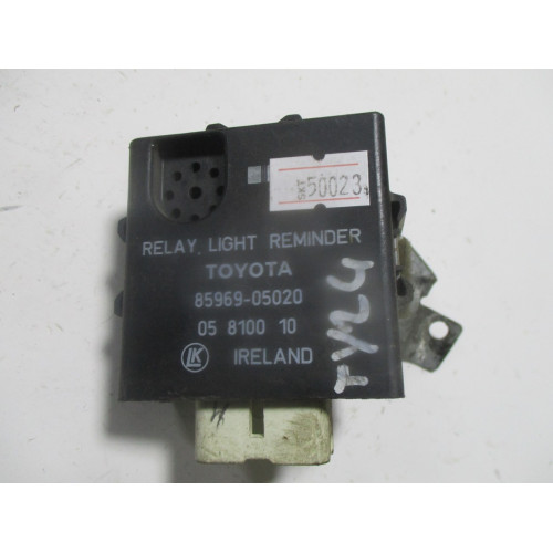 Toyota Carina Far Rölesi Beyni 85969-05020