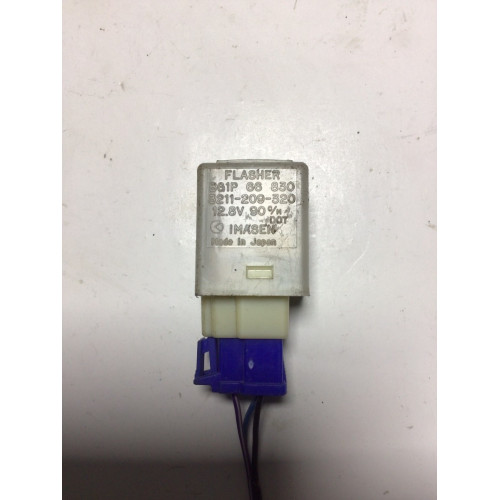Mazda 626 Flaşör Röle Ünitesi BG1P66830 3211-209-320
