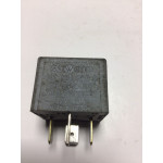 Volkswagen Audi Skoda Röle 141951253B 20240072