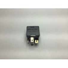 Volkswagen Passat B5 Audi A4 Röle 899512000