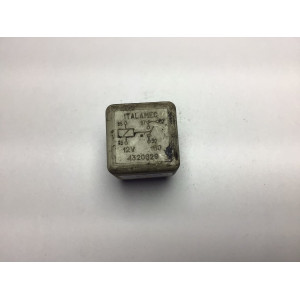 Fiat Lancia Alfa Romeo Çok Amaçlı Röle 4320629