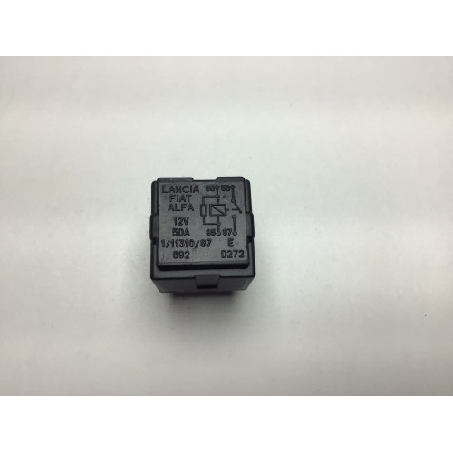 Fiat Lancia Alfa Romeo Röle 1/11310/87
