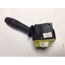 Renault Captur Sinyal Kolu E10745563